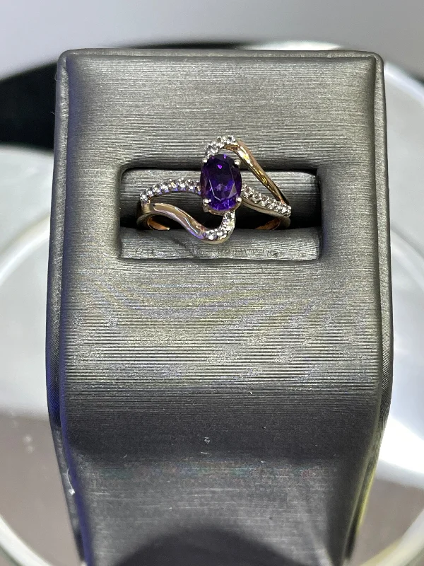 Amethyst & Diamond Accent Ring Oval Amethyst With Swirl Design Diamond Ring