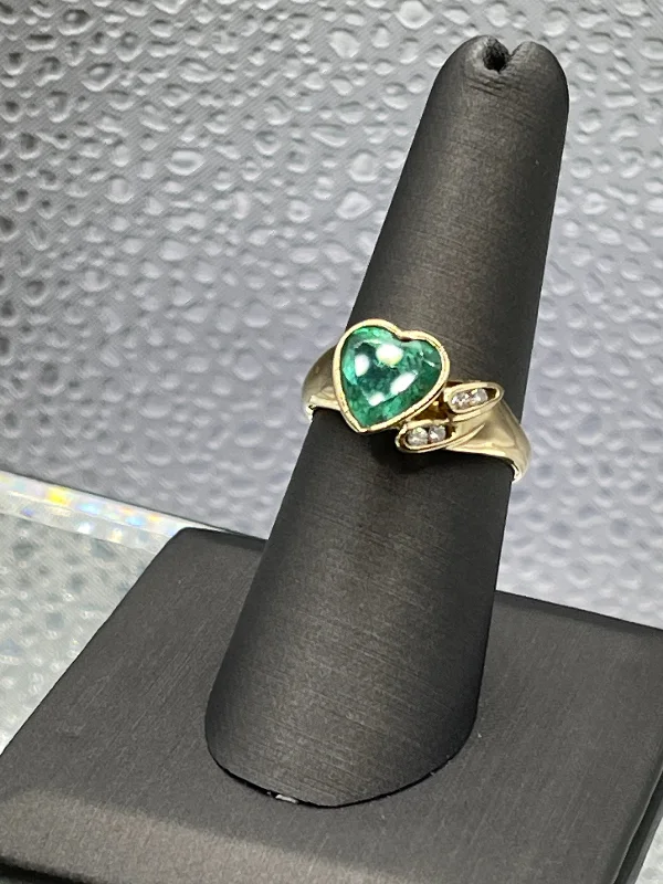 18 Karat Yellow Gold Heart Shaped Emerald and Diamond Ring