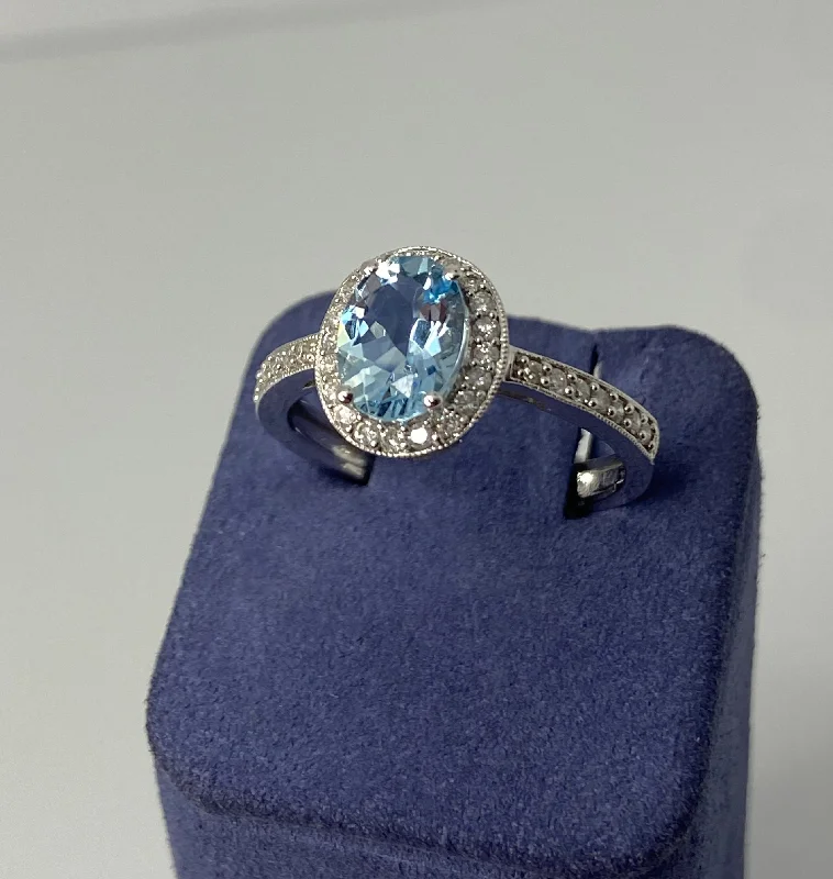 White Gold Oval-Shape Natural Aquamarine and Diamond Ring