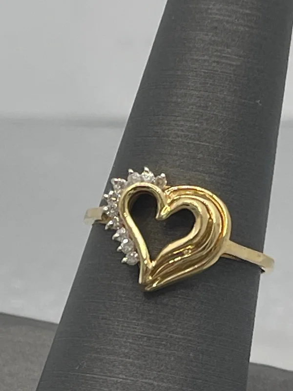 Ladies 10 Karat Yellow Gold Heart Shaped Diamond Ring