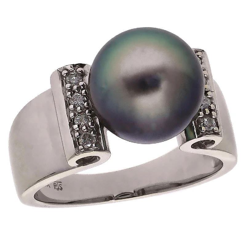 14K White Gold Black Cultured Pearl and Diamond Ring