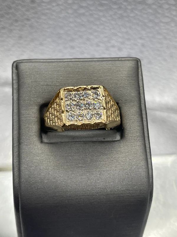 Gents 14 Karat Solid Yellow Gold Diamond Ring