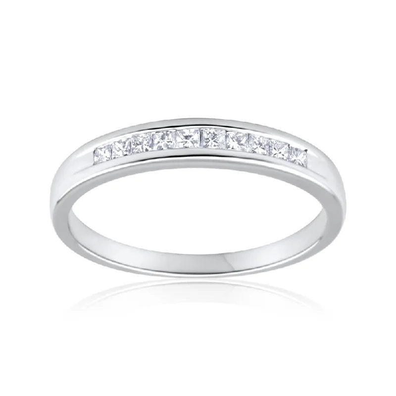 9ct White Gold 1/4 Carat Diamond Ring Set With 10 Princess Cut Diamonds