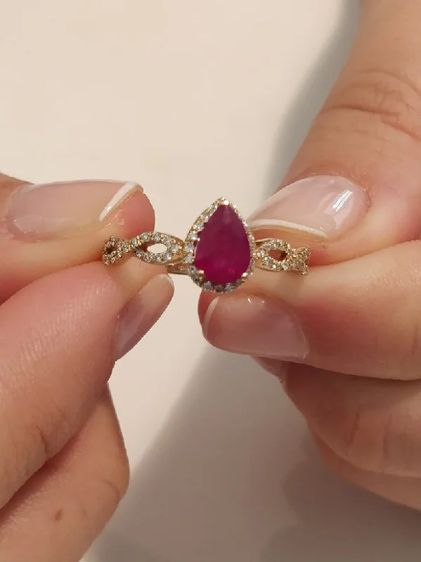 women’s heart-shaped engagement rings-Miraculous Ruby Stone Ring