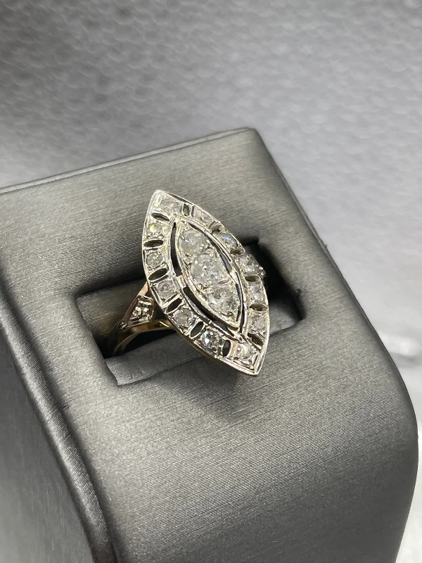 14 Karat White Gold Antique Diamond Ring