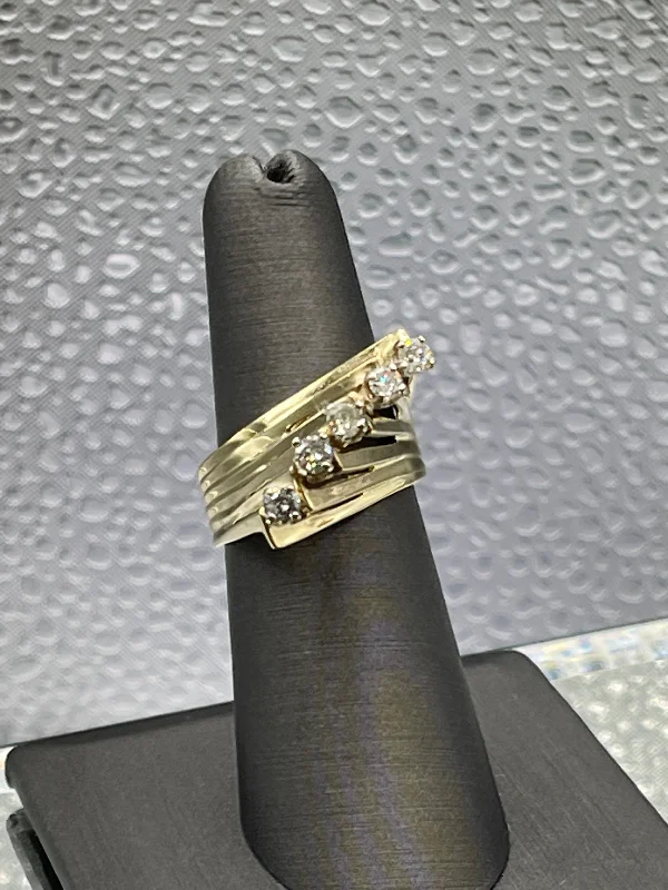 Ladies 14 Karat Yellow Gold and Diamond Ring