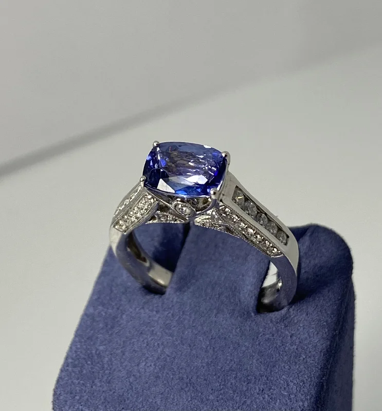 White Gold Cushion-Cut Natural Tanzanite and Diamond Ring