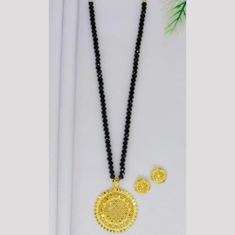 women’s custom charm necklace-Mahavir Gold Plated Pearls Long Necklace Set