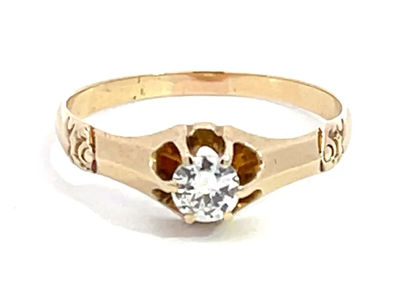 Vintage Solitaire Diamond Ring in 14k Yellow Gold