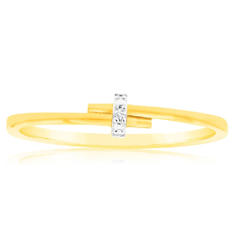 9ct Yellow Gold With 2 Brilliant Cut Diamond Ring