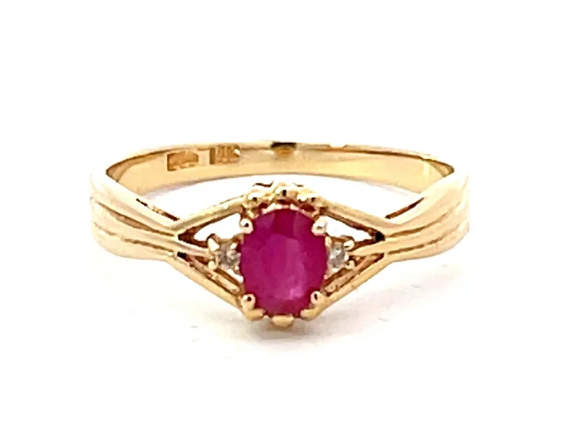 Oval Red Ruby Diamond Ring in 14k Yellow Gold