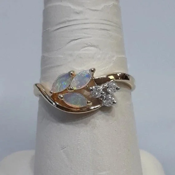 14KT Yellow Gold Marquis Opal And Diamond Ring