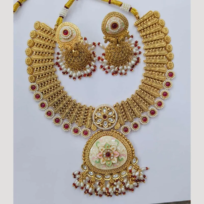 women’s circle necklace-Manisha Jewellery Gold Plated Pota Stone And Beads Meenakari Necklace Set