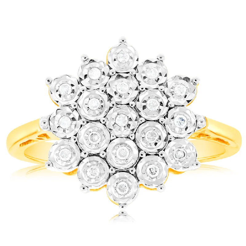 9ct Yellow Gold Diamond Ring Set With 19 Brilliant Cut Diamonds