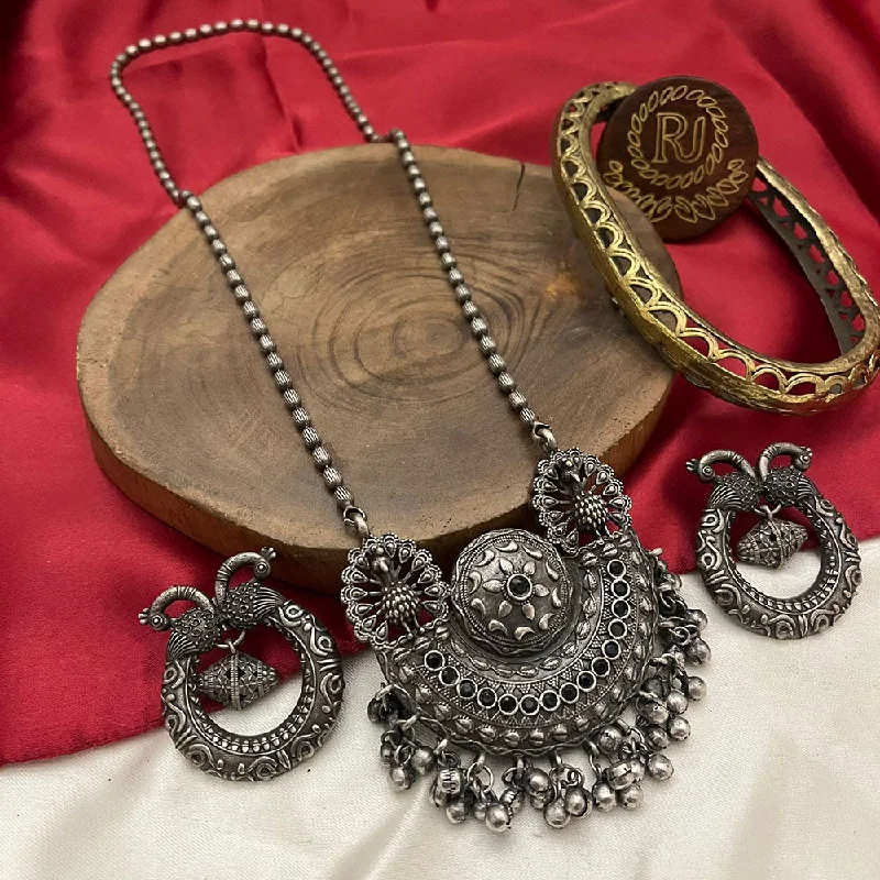 women’s trendy pendant necklace-FS Collection Oxidised Plated Pota Stone Long Necklace Set